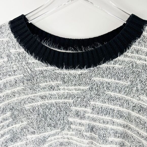 Lou & Grey Womens Eyelash Fuzzy Sweater Crewneck Long Sleeve Black White Sz L‎ - Picture 8 of 12